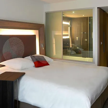 Novotel Avignon Centre-2